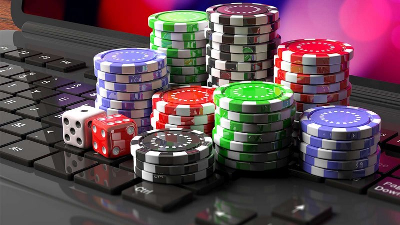 Casino trực tuyến đã thu hút sự quan tâm và đam mê của nhiều game thủ